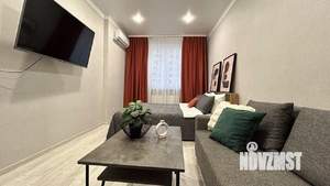 1-к квартира, посуточно, 42м2, 1/1 этаж