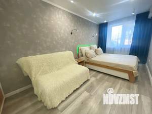 2-к квартира, посуточно, 45м2, 1/5 этаж