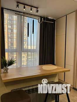 Студия квартира, посуточно, 28м2, 10/18 этаж