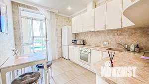1-к квартира, посуточно, 45м2, 13/25 этаж