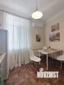 1-к квартира, посуточно, 41м2, 1/1 этаж