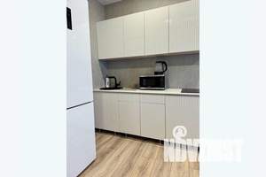 1-к квартира, посуточно, 40м2, 8/8 этаж