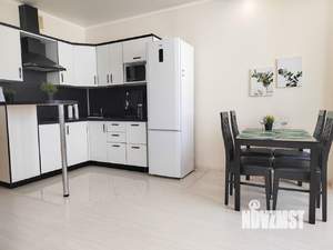 1-к квартира, посуточно, 42м2, 9/16 этаж