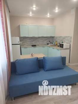 Студия квартира, посуточно, 30м2, 17/20 этаж