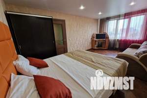 1-к квартира, посуточно, 40м2, 15/18 этаж