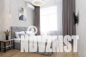 1-к квартира, посуточно, 40м2, 20/23 этаж