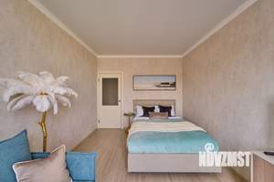 1-к квартира, посуточно, 35м2, 17/17 этаж