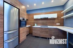 1-к квартира, посуточно, 71м2, 23/24 этаж