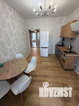 1-к квартира, посуточно, 42м2, 22/24 этаж