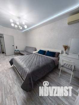 1-к квартира, посуточно, 43м2, 2/17 этаж