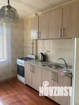 1-к квартира, посуточно, 34м2, 3/9 этаж