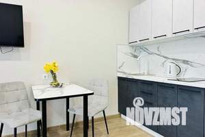 1-к квартира, посуточно, 28м2, 7/18 этаж