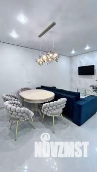 2-к квартира, посуточно, 45м2, 9/25 этаж