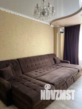 1-к квартира, посуточно, 43м2, 1/19 этаж