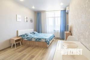 Студия квартира, посуточно, 27м2, 15/17 этаж
