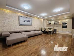 3-к квартира, на длительный срок, 104м2, 3/13 этаж