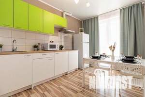 2-к квартира, посуточно, 75м2, 1/17 этаж