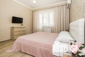 1-к квартира, посуточно, 47м2, 13/17 этаж