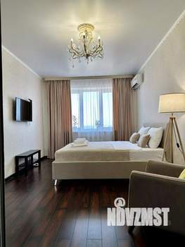 1-к квартира, посуточно, 43м2, 1/1 этаж