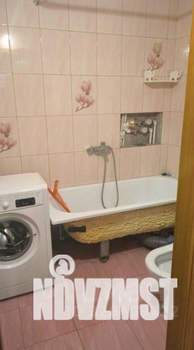 Студия квартира, на длительный срок, 30м2, 1/9 этаж