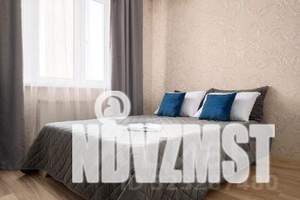 1-к квартира, посуточно, 40м2, 6/18 этаж