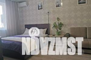 1-к квартира, посуточно, 38м2, 8/13 этаж