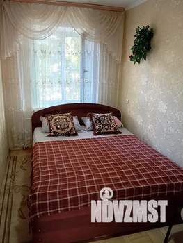 2-к квартира, посуточно, 40м2, 2/5 этаж