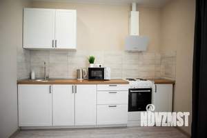 1-к квартира, посуточно, 39м2, 14/18 этаж