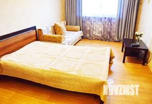 1-к квартира, посуточно, 43м2, 15/17 этаж