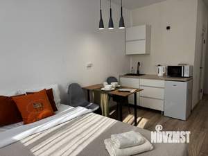 Студия квартира, посуточно, 15м2, 1/17 этаж