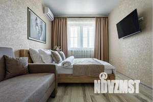 1-к квартира, посуточно, 40м2, 9/16 этаж