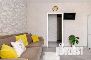 1-к квартира, посуточно, 50м2, 9/16 этаж