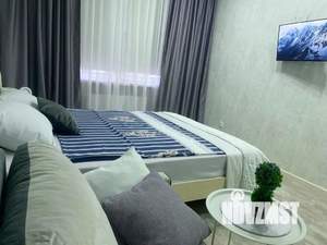 1-к квартира, посуточно, 32м2, 7/8 этаж