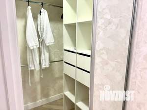 1-к квартира, посуточно, 49м2, 20/24 этаж