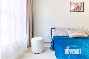 1-к квартира, посуточно, 42м2, 4/25 этаж