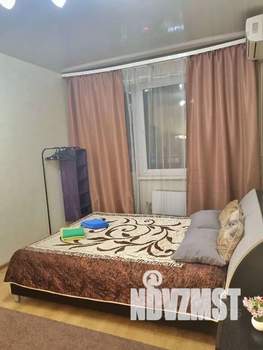 1-к квартира, посуточно, 50м2, 6/15 этаж