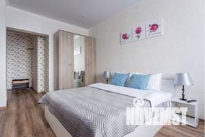 1-к квартира, посуточно, 38м2, 9/17 этаж