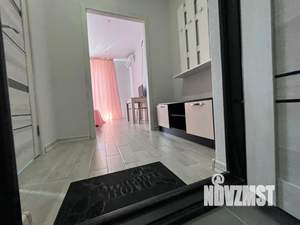 Студия квартира, посуточно, 30м2, 10/18 этаж