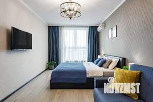 1-к квартира, посуточно, 40м2, 18/25 этаж