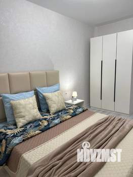 1-к квартира, посуточно, 42м2, 12/20 этаж