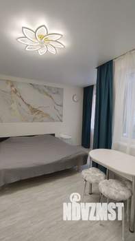 Студия квартира, на длительный срок, 30м2, 2/17 этаж