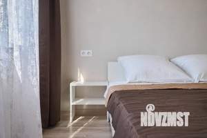 1-к квартира, посуточно, 38м2, 15/16 этаж