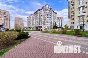 1-к квартира, посуточно, 38м2, 7/9 этаж