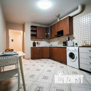 1-к квартира, посуточно, 55м2, 1/1 этаж