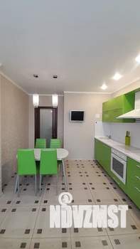 1-к квартира, посуточно, 36м2, 11/22 этаж