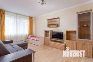 2-к квартира, посуточно, 80м2, 1/18 этаж