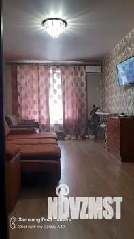 1-к квартира, посуточно, 42м2, 3/19 этаж
