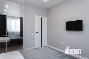 1-к квартира, посуточно, 37м2, 20/21 этаж