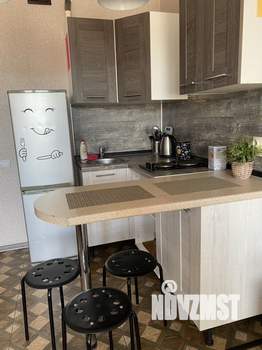 Студия квартира, посуточно, 27м2, 3/18 этаж