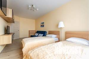 1-к квартира, посуточно, 42м2, 8/25 этаж
